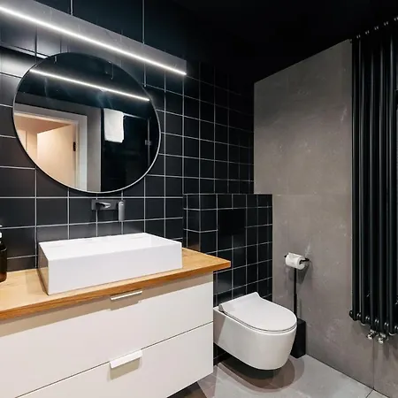 Apartment Apartament Black Oak Surfingbird