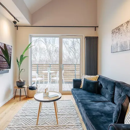 Apartment Apartament Black Oak Surfingbird Dzwirzyno